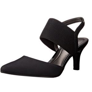 9.5 Wide LifeStride Women's Solace Dress Pump